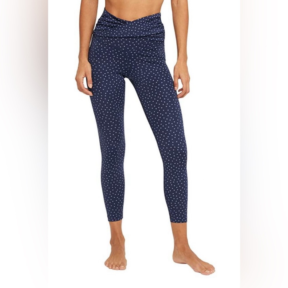 Women’s Large Nike Yoga 7/8 Tights